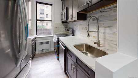2420 Morris Avenue #1D Bronx, NY 10468
