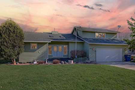 8395 141st Court Apple Valley, MN 55124