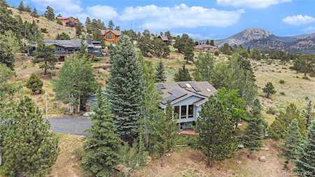 560 Devon Dr Estes Park, CO 80517