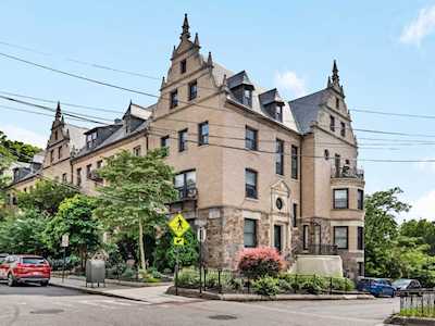 344 Tappan Street #3 Brookline, MA 02445