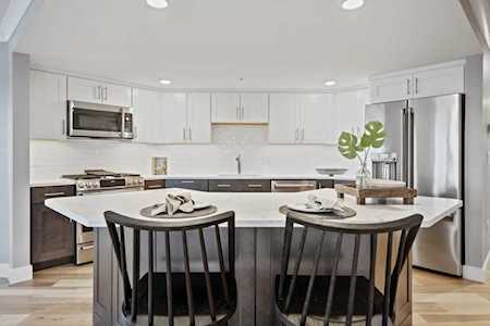 11 Cushing Place #201 Chelmsford, MA 01824