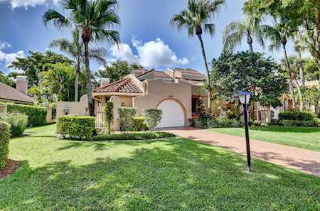 22535 Meridiana Drive Boca Raton, FL 33433