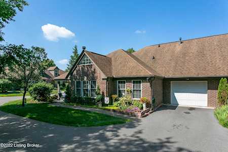 304 Eastbridge Ct Louisville, KY 40223