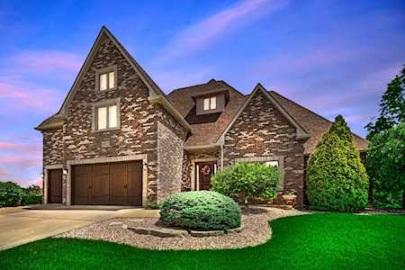 16617 S Mueller Circle Plainfield, IL 60586