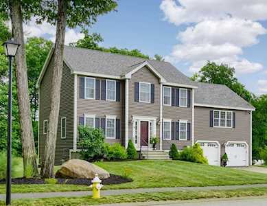 18 Candlewood Drive Holden, MA 01520