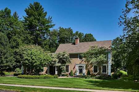 15 Briar Cliff Drive Wilbraham, MA 01095