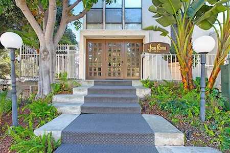 1251 Parker Place #2C Pacific Beach (San Diego), CA 92109