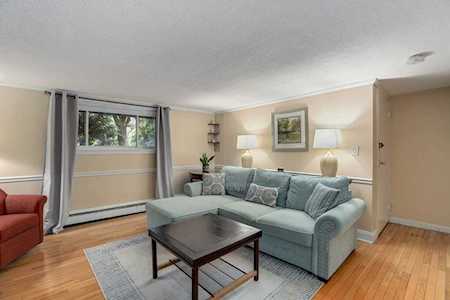 21 Westgate Rd #1 Boston, MA 02467