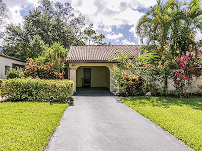21680 Arriba Real #41-A Boca Raton, FL 33433
