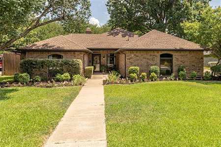3162 Stone Creek Lane Grapevine, TX 76051