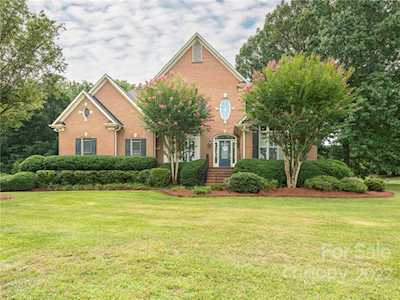 6925 Troika Ct Charlotte, NC 28277