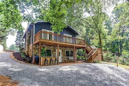 7066 Executive Circle Denver, NC 28037