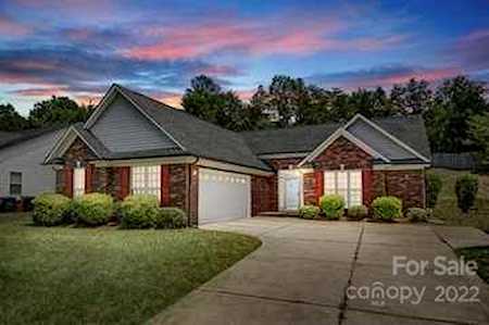 4239 Sebring Ct Concord, NC 28025