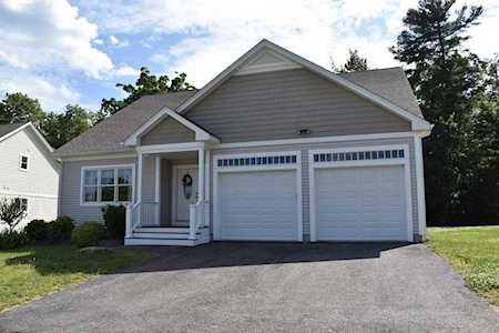 12 Victoria Drive #5 Leicester, MA 01542