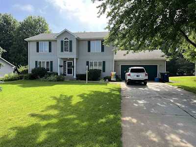 820 Lydia Drive Warsaw, IN 46582