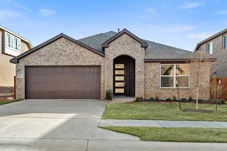 1141 Country Glen Drive Godley, TX 76044