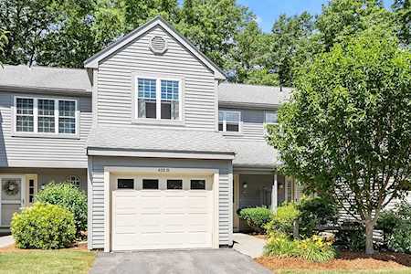 405 Ridgefield Cir #B Clinton, MA 01510