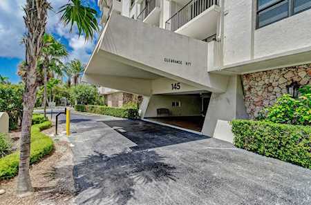 145 S Ocean Avenue #207 Palm Beach Shores, FL 33404