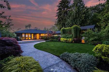 100 20th Ave Kirkland, WA 98033