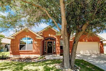 6012 Parkplace Drive Denton, TX 76226