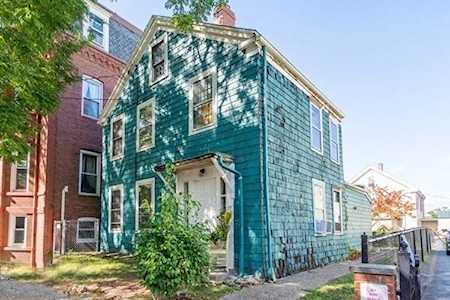 77 Perkins St Somerville, MA 02145
