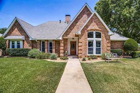2900 Trail Lake Drive Grapevine, TX 76051