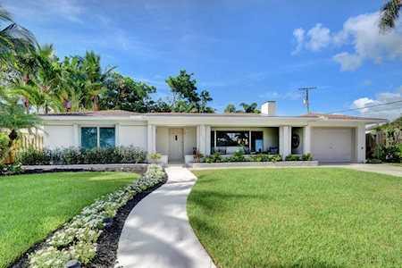 335 Vanderbilt Drive Lake Worth Beach, FL 33460