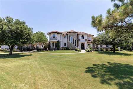 3228 Fox Fire Lane Grapevine, TX 76092