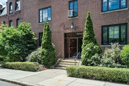 17 Monmouth Court #6 Brookline, MA 02446