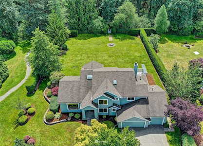 32879 NE 40th Circle Carnation, WA 98014