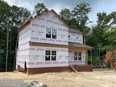 205 Cliftons Bluff Williamsburg, VA 23188