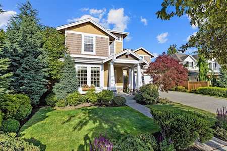 20404 20th Ave NW Shoreline, WA 98177