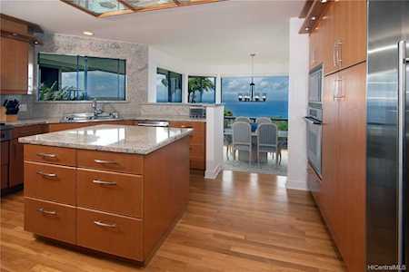129 Kaulana Way Honolulu, HI 96821