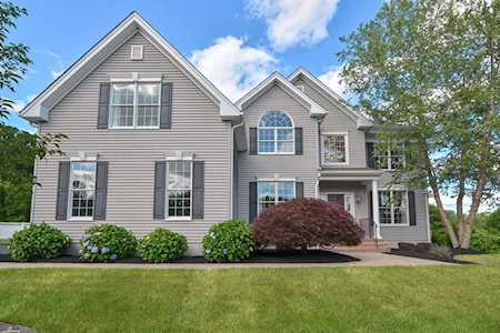 67 Harris Dr North Attleboro, MA 02760