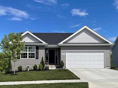 214 Homestretch Ln Wentzville, MO 63385