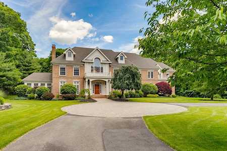 12 Morningside Dr Dover, MA 02030