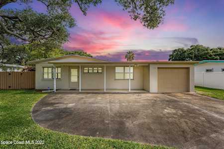 124 Esther Drive Cocoa Beach, FL 32931