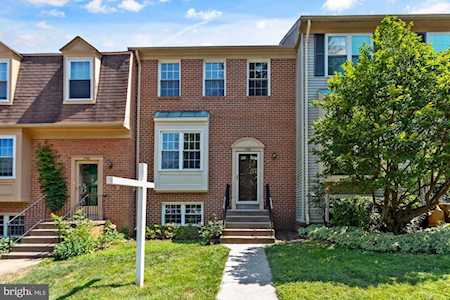 7750 Asterella Ct Springfield, VA 22152