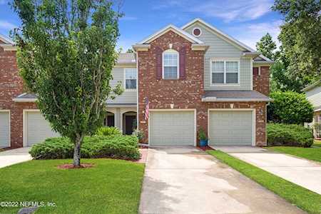 7063 Roundleaf Dr DR Jacksonville, FL 32258