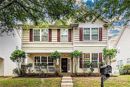 6002 Colonial Garden Dr Huntersville, NC 28078