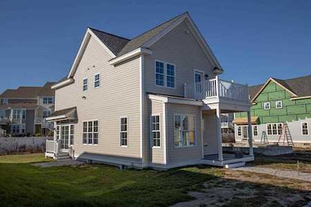 14 Daania Drive #13 Westborough, MA 01581