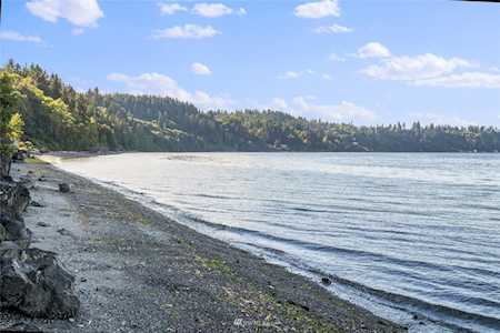 14024 Glen Acres Rd SW Vashon, WA 98070