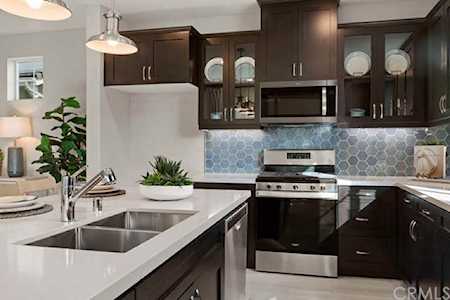28012 Harvest Court Valley Center, CA 92082