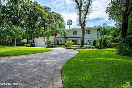 675 19th St Jacksonville Beach, FL 32250