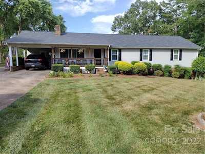 7723 Deer Track Dr Denver, NC 28037