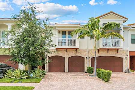 100 NW 69th Circle #13 Boca Raton, FL 33487