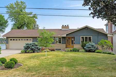 4304 Twin Oak Lane Robbinsdale, MN 55422