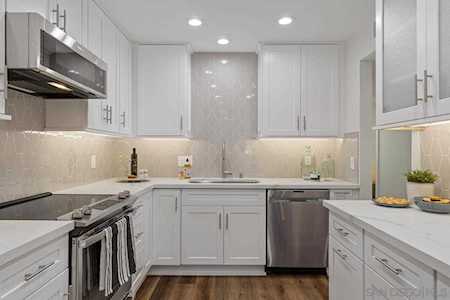 9980 Caminito Chirimolla San Diego, CA 92131