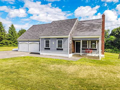 106 Lake Ridge Dr Sidney, ME 04330