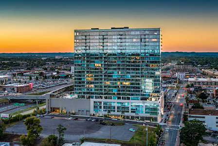 1212 Laurel St #1908 Nashville, TN 37203